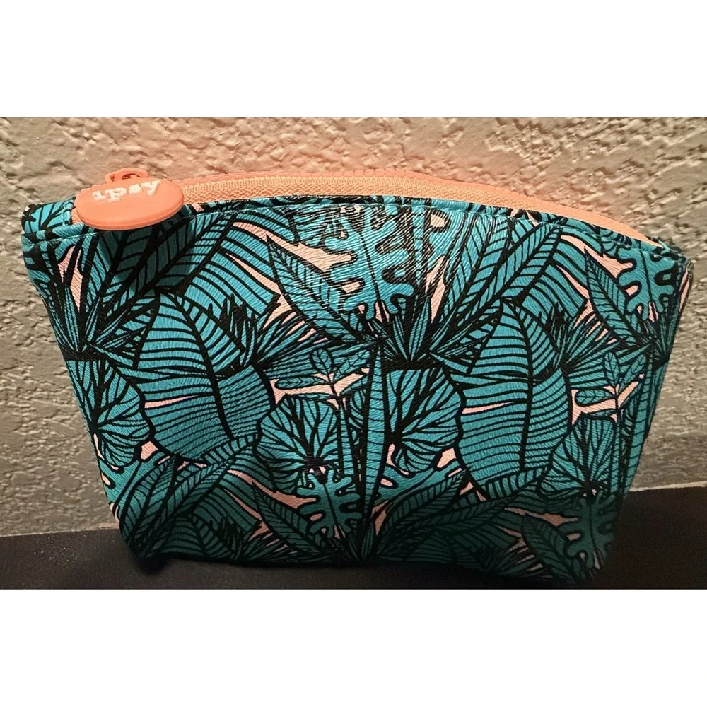 Ipsy Glam Makeup Cosmetic Bag 2019 Tropical Leaf Pattern Turquoise Hot Coral